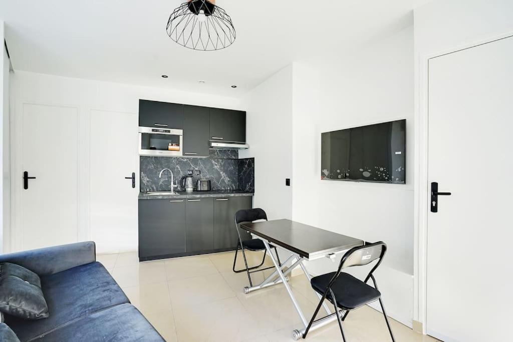 Magnifique 3 Pieces Paris 18Eme Apartment ภายนอก รูปภาพ